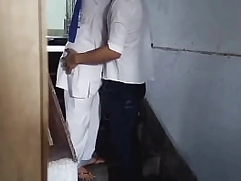 Monu and Radha786 get blown and creampied by their Indian BFFs in secret college fucky-fucky gauze