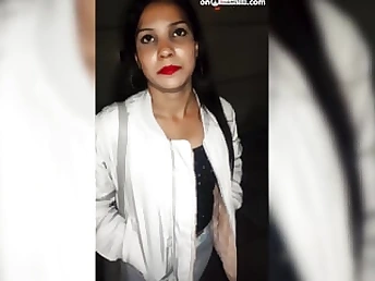 Bringing Stranger Girl To My Bedroom And Screwed Her Poon