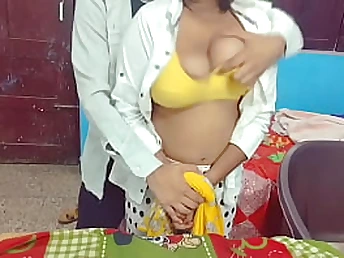 Hardcore Soniya's Indian lecturer is the ultimate super-hot instructor for her wild school girl's XXL fun bags and taut labia