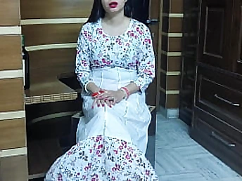 Step brother-in-law only gave the real joy of Chudai Saarabhabhi6 hindi audio