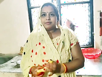 Ahead to Desi Bhabhi acquire rock hard there hardcore Indian village dealings with banana increased by cum