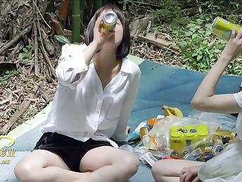 Get naughty in the garden with Party Tear up-out and her lezzy pals!
