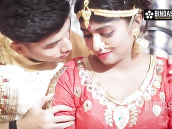 Desi Bhabhi Bebo's first-ever Indian threesome with her hubby & their hot wifey Ady