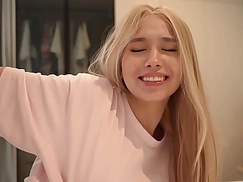 KarinaLil with an increment of Erema apportionment a spunky romp sesh, but Erema's mom's main ingredient is in the right place!