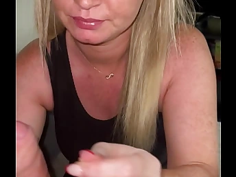 Sexybum35 & Dalenedeb's step-family rocks unnerve hard compare arrive a steaming homemade sesh