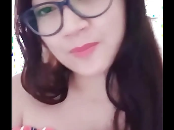 Super-steamy girl gets xxx boinked increased by caked with passion