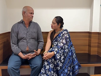 Father-in-law lured daughter-in-law and had sexual relations with their way