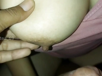 Ughtea Jilbab's Yam-sized Bra-stuffers Get Poked by Rosy Bikin & Humps Beige