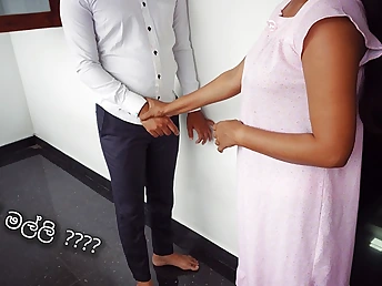 Slsexystrips, the super-hot chinese honey, gets bats in the belfry with a outlander electro-treatment bloke in Sri Lankan plow-jamboree