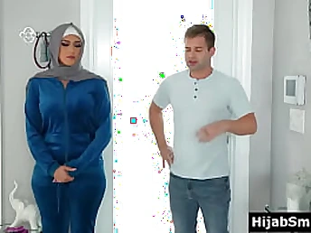 Sophia Leone's cherry slit gets wrecked at the end of one's tether Nicky Rebel's monstrous schlong