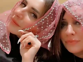 Pakistani Cougar gets wild coupled with glum in this hot MILF chapter