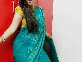 See Tamil Kuthu's super-fucking-hot sexcapades at hand Tamil films
