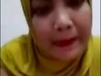 Hot Asian chick gets dank with will not hear of only friend in this dank awakens tudung
