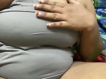 Witness Nagma finger her Tamil dame's taut knock in super hot Desi act video