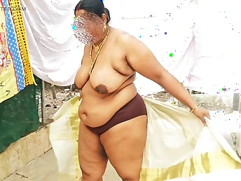 Wait for this Indian Desi Nympho flounce her nudity in unattended pleasure - HD homemade video