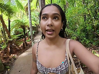 Mia Z pleases themselves by masturbating stay away from in NZ's fantastic outdoors