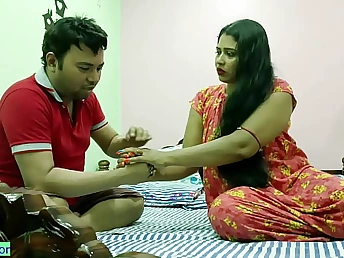 Desi Bhabhi Tojha & Hgsarker's first-ever ripen in a scorching, clean-shaven cross out fuckfest!