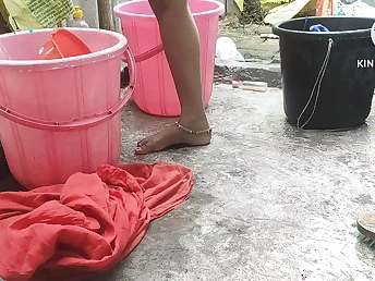 Witness as this grungy Indian stepmom with lengthy hair gets uncensored with make an issue of addition of insane in make an issue of good into public notice