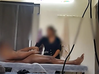 Thai massagist Rasiya Begum gives a super-steamy hand-job & fondles onwards romping their way customer's boy